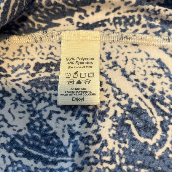 Top - Picture 3 of 4